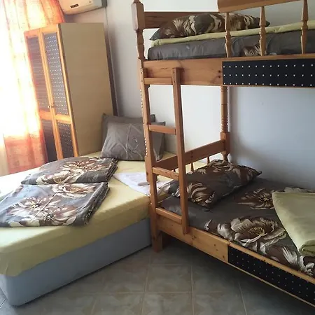 Konukevi Complex Laguna-kantardzhiev