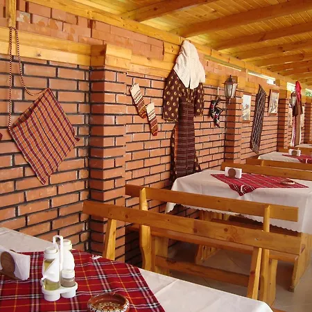 Konukevi Complex Laguna-kantardzhiev Primorsko