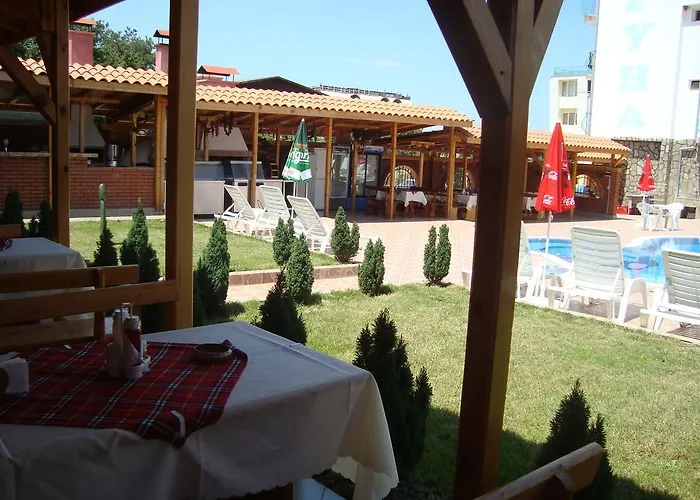 Guest house Complex Laguna-kantardzhiev