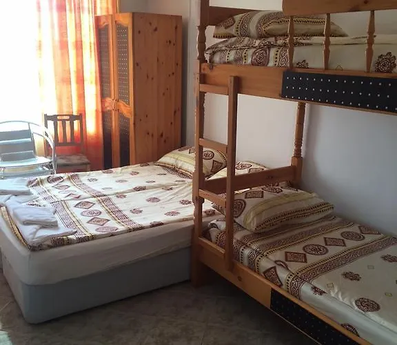 Guest house Complex Laguna-kantardzhiev